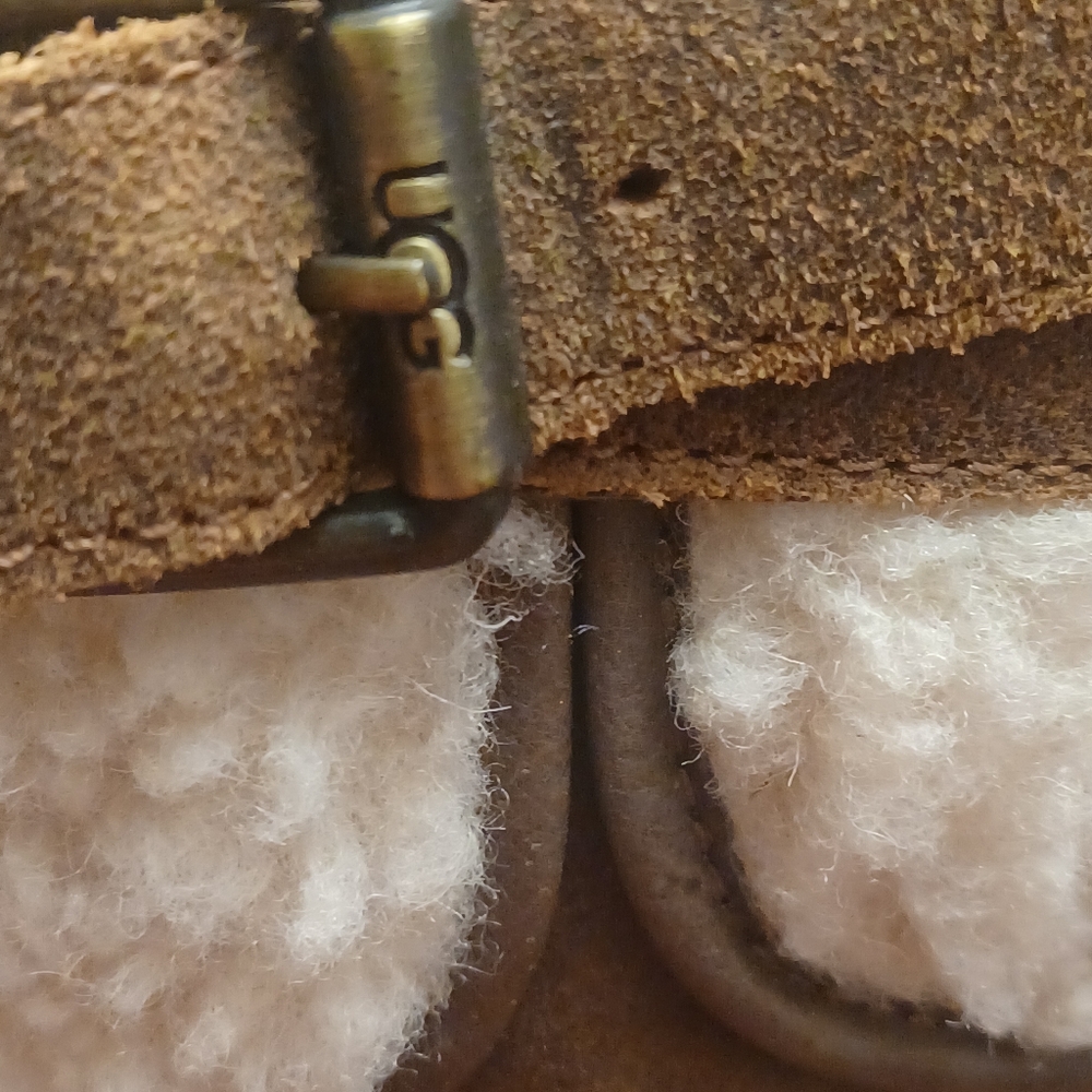 UGG WOMENS BOOTIES - Picture 9 of 12